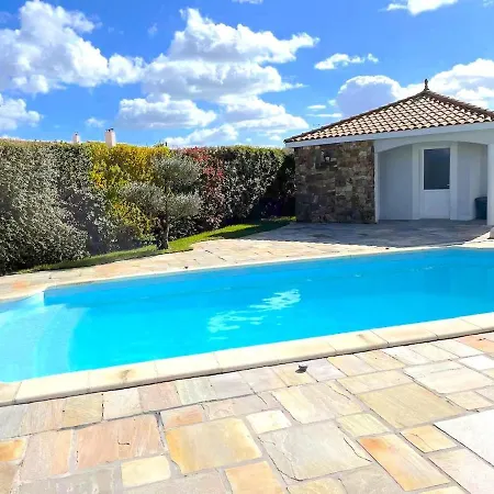 Les Terrasses Des Lavandieres & Pool 12 People Villa