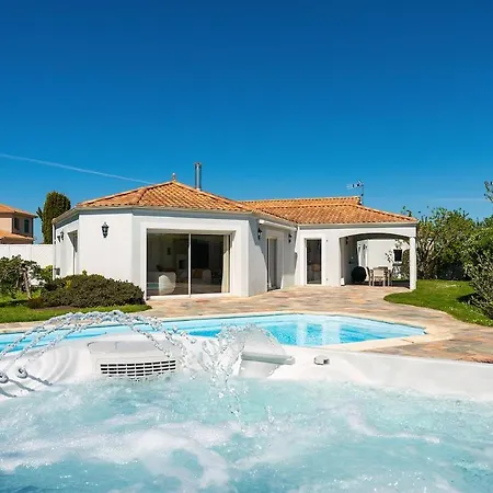 Les Terrasses Des Lavandieres & Pool 12 People Villa Saint-Christophe-du-Bois